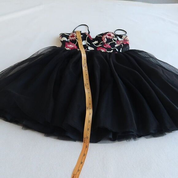 Social Code Embroidered and Tulle Mini Dress - Picture 11 of 12